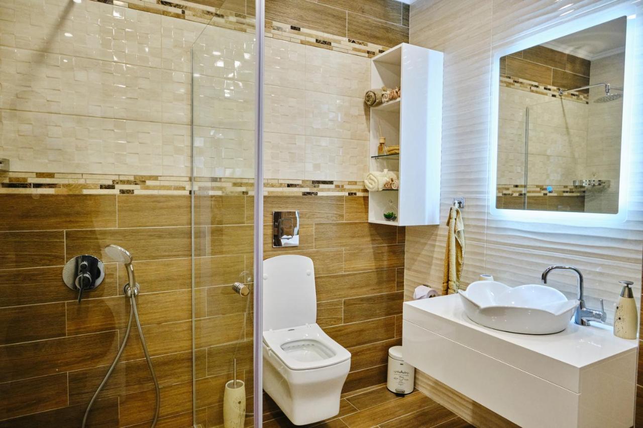 Luxury Nevena Apartment - Bogoridi Super Centre Burgas Exterior photo